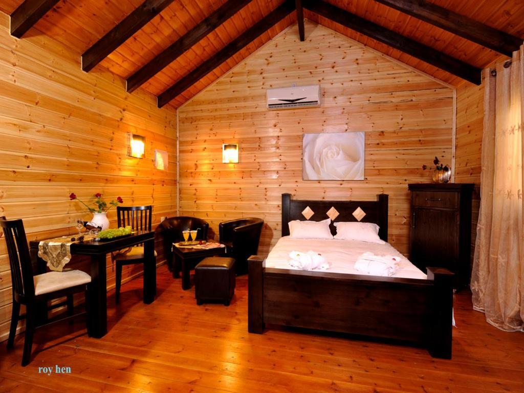 Good Zimmer With Love Sede Terumot Luaran gambar